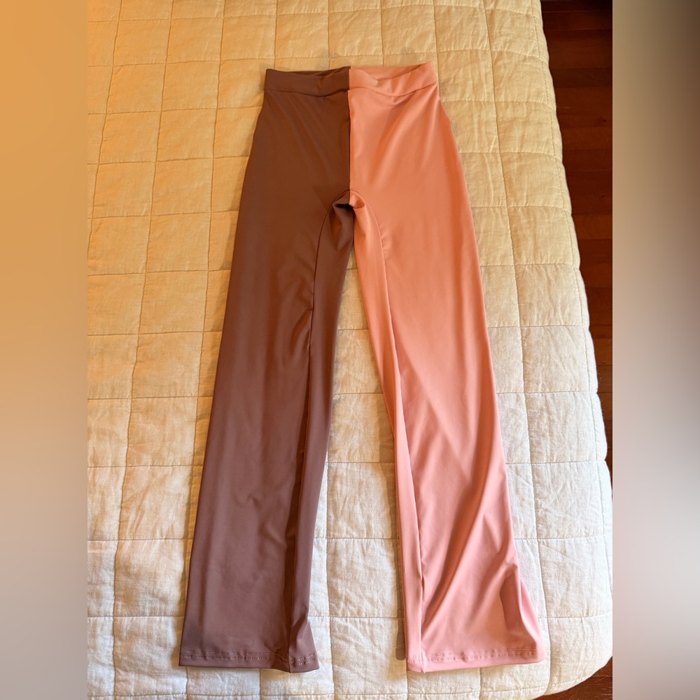 Two-Tone ballet pants for women